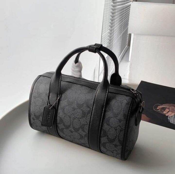 coach gotham duffle 24