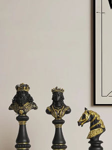 Decorative Resin Chess Queen/King/Horse Figure Chess Statues for Any Room or Work space Display