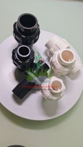 Đầu Nối Ren Trong Ngoài Rắc Co Pvc Cho Bể Cá (20–40mm)
