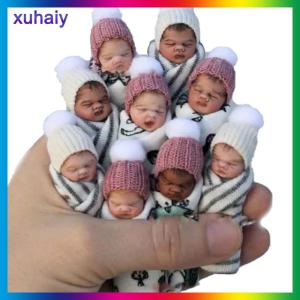 xuhaiy จำลองทารกทารกแรกเกิดพีวีซีเครื่องประดับจับตุ๊กตานิ้วมือตุ๊กตาจริงเสื้อผ้าสุ่ม