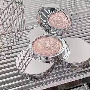 kakashow แป้งไฮไลท์ซีรีส์สิงโต   ไฮไลท์เตอร์มูสเนื้อนุ่มประกายมุก 3D ช่วยให้ใบหน้าดูสดใส