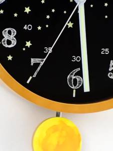 Sacesr Modern Simple Wall Clock Nordic Creative Living Room Bedroom Pendulum Clock Multi Functional High End Decor Reloj Pared FYWC B3K9H