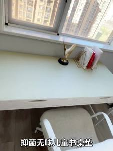 环保护眼小学生书桌垫儿童学习桌专用写字台课桌桌布办公室仿硅胶Perlindungan cincin mata pelajar sekolah rendah mat meja belajar kanak-kanak meja tulis meja meja tulis khas pejabat kain tiruan silikon