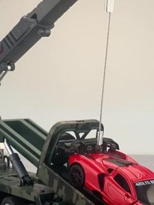 รถพ่วงแบนโลหะผสมสำหรับเด็กรถของเล่นรถกู้ภัยจำลองรถเครนขนย้ายรถวิศวกรรมรถบรรทุกของเล่นเด็ก