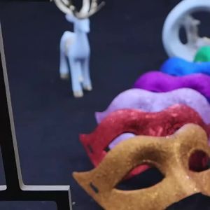 Men Women Masuerade High Elastic Bendable Plastic Gold Venetian Masuerade for Mardi Gras Prom and Halloween Parties