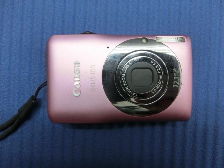 Canon/ Canon IXUS 105 IS one pink one silver speed to buy without