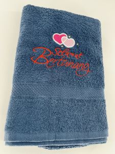 Tuala SELAMAT BERTUNANG /Tuala Mandi / 100 % Cotton/ Officially Married  / Murah ( In Sha Allah )