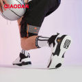 Qiaodan Moli Men's Basketball Shoes Cushioning Rebound  Anti-Slip Shock-absorbing Sports Sneaker Professional Combat XM1590111. 