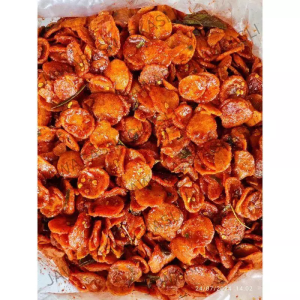 Sosis goreng pedas daun jeruk 1kg sosis enak original olahan sendiri/cemilan termurah/sosis pedas makanan terlaris/cemilan renyah