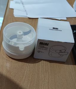 Mini Chopper / Penggiling bumbu dapur mini / Gilingan bawang cabe mini
