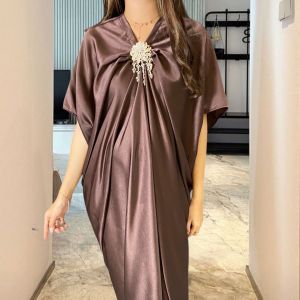 Kaftan Wanita Polos Bahan Satin Silk Premium Lebaran Terbaru 2026 Simple Elegan Yang Lagi Viral
