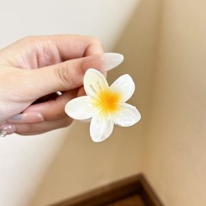 4Cm Small Flower Clips Beach Vacation Shark Clips Womens Plumeria Hair Clips New Style
