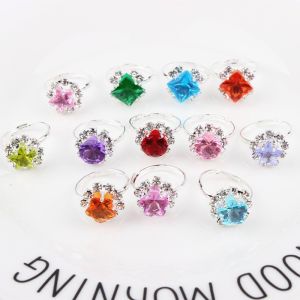 TUmama Bộ Nhẫn pha lê công chúa cho trẻ em-thiết kế hoạt hình dễ thương với vương miện nơ và hình dạng hoa-quà tặng bé gái hoàn hảo