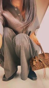 Winter New Toast Bag Vegan Suede with Woven Pendant Retro Handbag Shoulder Crossbody Womens Bag Elegant and Versatile for Commuting Camel color \ Brown \ Leopard Print \ Brown 20*9*18CM #11383