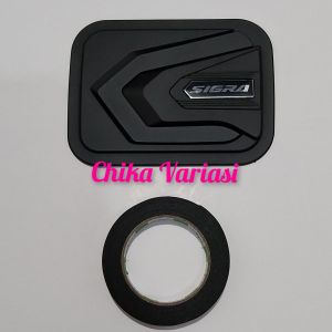 Tank Cover Tutup Tangki Bensin Mobil Daihatsu Sigra Tahun 2016-2022 Hitam List Merah Carbon Black Full Model RLin