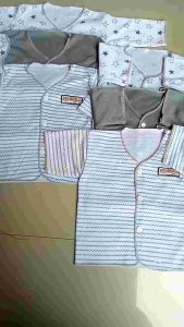 Pakaian Bayi Baru Lahir Berkualitas & Terbaru