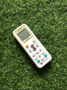 Điều khiển điều hòa đa năng K-1028E - Remote Điều khiển điều hòa đa năng K-1028E - Đàu bấm Điều khiển điều hòa đa năng K-1028E - tặng kèm pin