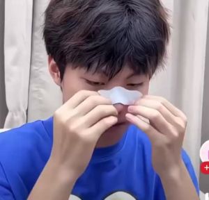 Miếng Dán Mũi Tiêu Viêm Xoang Thảo Dược Giúp Dễ Thở Giảm Nghẹt Mũi Làm Dịu Vùng Mũi