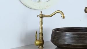 LDIES Antique Bronze Kitchen faucets 360 Rotate Swivel Faucet Hot Cold Water Tap Mixer Kitchen Sink Faucet ELK331 B4K7H