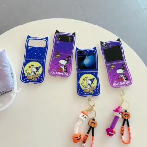 2025 ใหม่ สำหรับ Samsung Galaxy Z Flip 7 Z Flip 6 Z Flip 5 Z Flip 4 Z Flip 3 เคส เคสพับ การ์ตูนน่ารัก ฮาโลวีน รูปหูแมว Snoopy เคส TPU ซิลิโคนนุ่ม พร้อมสร้อยข้อมือ