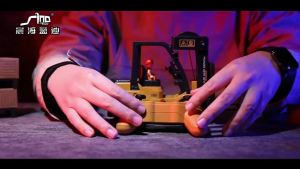 Remote Control Forklift Toy ， Rechargeable ， Acousto-Optic 、 Spray ， Childrens Toys