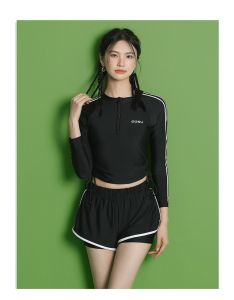 Đồ bơi nữ kín đáo set đi tắm biển bộ đồ bơi 2 mảnh áo dài tay chống nắng kèm quần đùi phong cách thể thao