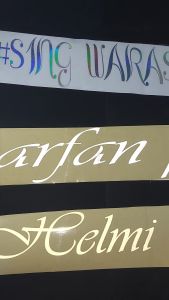 Stiker Kaca Mobil & Custom Nama: Cara Membuat Desain Kustom