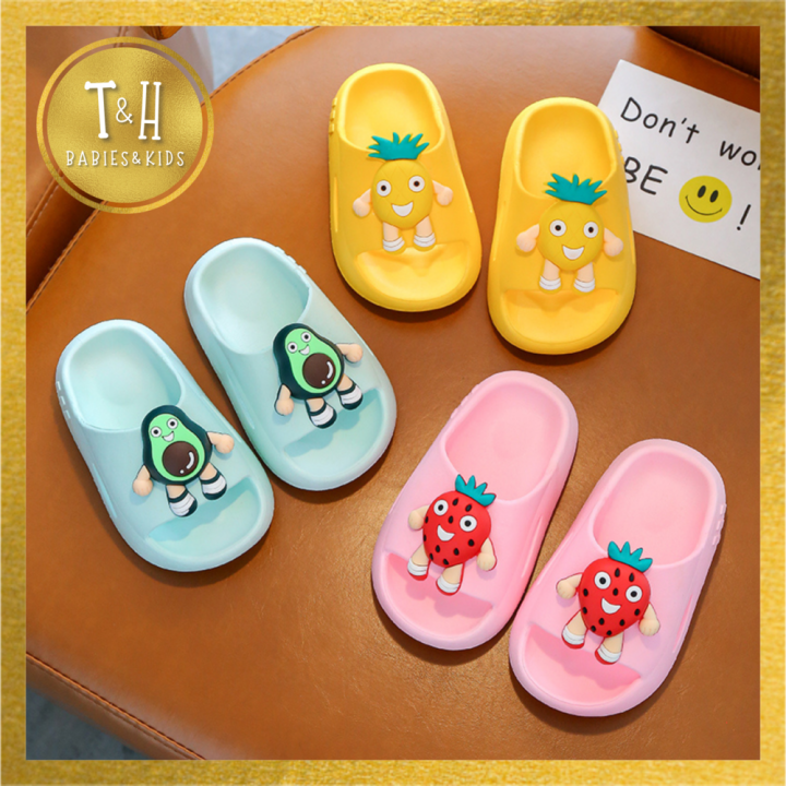 [T&H BABIES] Indoor and Outdoor Fashion slippers soft sole for Kids ...