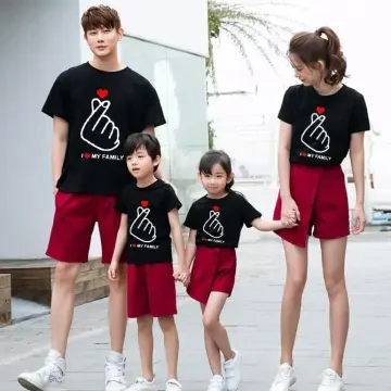 Mom dad and baby matching dresses best sale