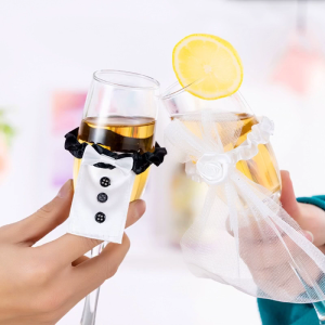 2pcs/set Wine Bottle Dress-up for Weddings Bride Groom Wine Bottle Covers Wedding Gift For Couple Wine Bottle Cover