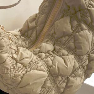 MOUSSON กระเป๋าลายเมฆจีบแบบใหม่กระเป๋าฟองเฉพาะกระเป๋าลำลองสไตล์เกาหลีกระเป๋าผ้าฝ้ายลงกระเป๋าสะพายข้างกระเป๋าเกี๊ยว