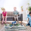 Set Mainan Pesawat Lapangan Terbang untuk Kanak-kanak - dengan Tikar Permainan Baldu dan 2 Pesawat Helikopter Trak a Kereta Lumba, Pembelajaran Awal Kenderaan Pesawat Playset untuk 3 4 5 6 7 8 Tahun Kanak-kanak Kanak-kanak Lelaki Perempuan. 