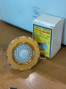 Đèn Cảm Ứng KW–SS61-T