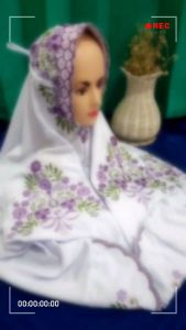 Mukena Dewasa Terusan/Lajuran Polino Motif Bunga Cosmos Indah Cantik Bahan Adem