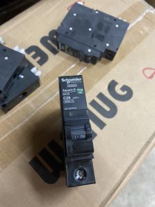 เซอร์กิตเบรกเกอร์ ลูกย่อย 1 โพล16 20324063A Schneider SQD