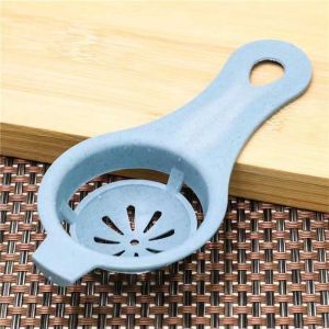 Plastic Egg Yolk White Separator Hand Egg Yolk Separator 4 Colors Egg Whites Strainer Egg Separator Divider Food-Grade Egg Separator Filter for Kitchen Baking Gadget