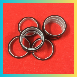 Băng dính chịu nhiệt độ cao(dùng trong sửa chửa laptoppctivitủ lạnh vvv kích thước 15mm dài 30 thước)