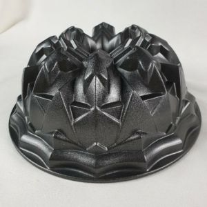 Nordic Ware American Star Bundt Pan Collectibles - USED
