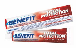 Kem đánh răng ngừa mảng bám Benefit Dạng Gel 75gr