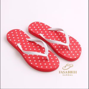 "Sandal Jepit Wanita Motif Polkadot – Bahan Lembut – Ukuran 37-40 – Cocok Untuk Liburan & Santai"