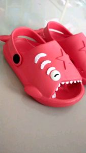 Sandal Dulux Anak Perempuan: Praktis, Nyaman, dan Tahan Air