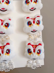 2 cái kẹp tóc búp bê nhảy sư tử bằng nhung lông dễ thương kẹp tóc ngọt ngào tua rua cho phụ kiện tóc phong cách Trung Quốc Nữ Phụ nữ