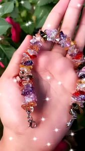 konektor masker batu alexandri warna warni