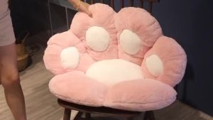 Lj [ready stock] seat cushion cat paw shaped cute seat cushion cat paw shaped lazy sofa office chair cushion for office room