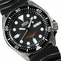 S31k0 Aut0mat1c 2OOM D1v3rs Wat3r Res1stant Day&Date D1sp1ay A11 B1ack Rubber Strap Watch f0r M3n(Fr3e B0x). 