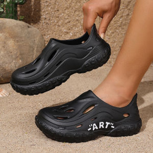 Free Shipping New MenS EVA Lightweight Outdoor Clogs Breathable Odor-Resistant Thick-Soled And With A Closed-Toe Design Perfect For The Beach