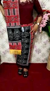 Rok & Selendang Katun Motif Gorga