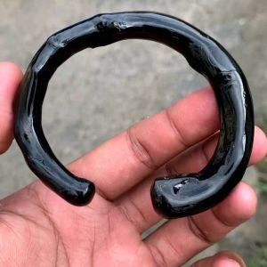 Gelang Akar Bahar C Bulat Natural: Gaya Kasual & Desain Unik
