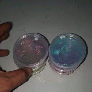 Một Hộp Slime đặc có trọng lượng từ 30 gam đến 40gam