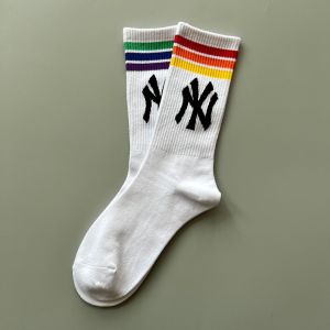 New Korean MLB Men and Women Couple High Barrel Sports Socks Four Seasons NY Yankees Baseball Middle Barrel Casual Trendy